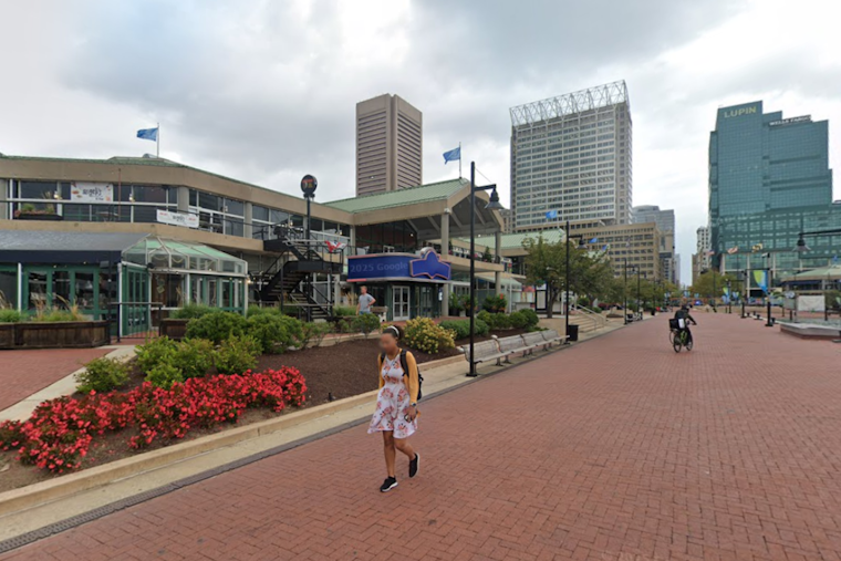 Harborplace Goes Oxtail Crazy As Waiting To Oxtail Serves Massive Plates