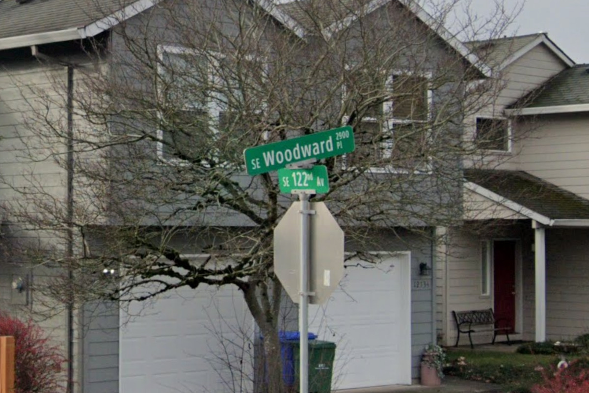 Hawthorne Hit-And-Run Leaves Pedestrian Hurt As Portland Cops Hunt