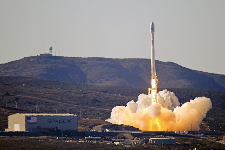 Hawthorne’s SpaceX Hub Thrust Into Pentagon Fight Over Alleged China Cash