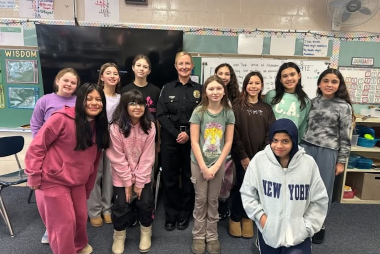 Hilliard Police Deputy Chief Inspires Next Generation of Female Leaders at J.W. Reason Elementary School
