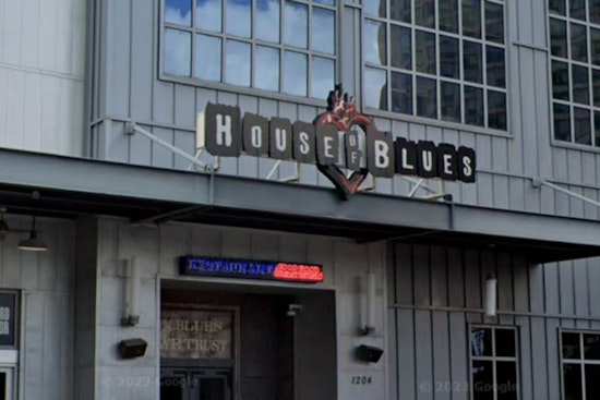 House Of Blues Books ‘Right Side’ Comics, Houston Isn’t Laughing Online