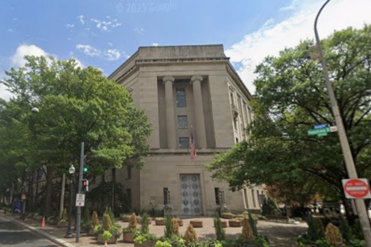 Houston Feds Haul In 363 As Border Sweep Slams Local Dockets