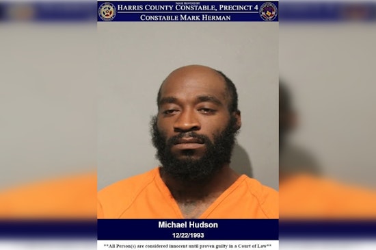 Houston Shell Clerk Whacked With Chain, Cops Say, Suspect Jailed