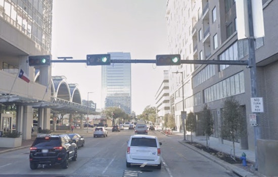 Houston Metro Pulls Plug On $4.1 Million E-Shuttle Expansion After Troubled Review