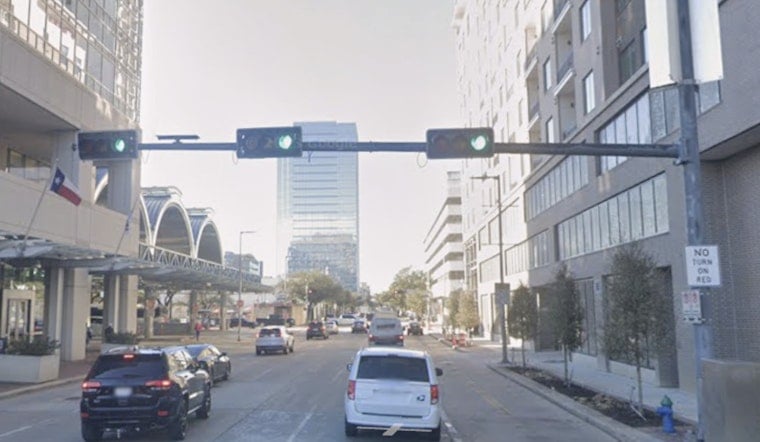 Houston Metro Pulls Plug On $4.1 Million E-Shuttle Expansion After Troubled Review