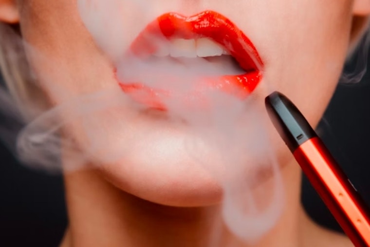 Houston Vapers Get Torched by Exploding Devices, Burn Docs Say