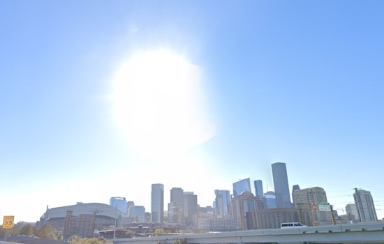 Houston Winds Howl As February Warmup Cranks Toward Near-Record Heat