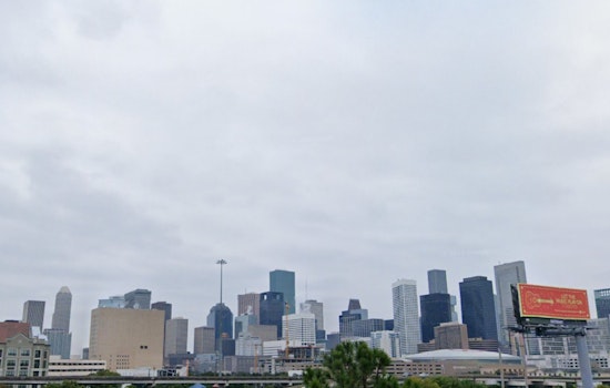 Houston’s Valentine Plans Face Fog, Thunder And 30-Mph Gusts