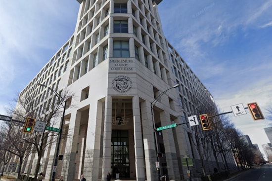 ICE Snatches Four At Mecklenburg Courthouse, Jams Charlotte Docket