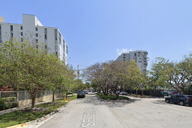 Brickell’s Record-Setting Sky Tower: Una Residences Opens For Move-Ins