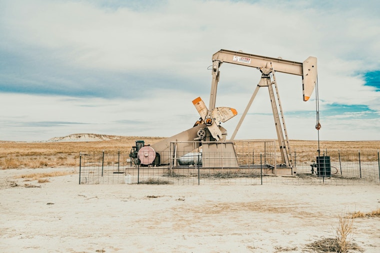 USC Neighbors Breathe Easier as State Finally Shuts AllenCo Oil Patch