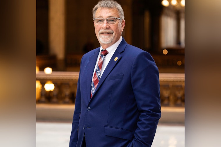 Indiana House Passes Rep. Pressel's Bill to Curb Illegal Product Ads and Enhance Road Safety