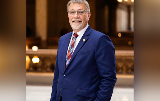 Indiana House Passes Rep. Pressel's Bill to Curb Illegal Product Ads and Enhance Road Safety