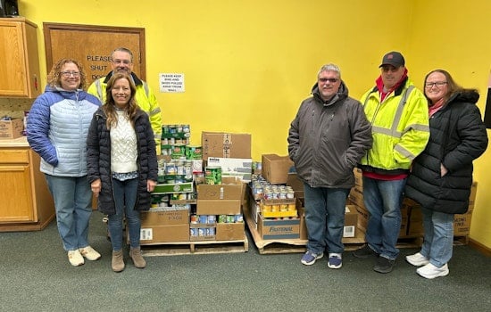 INDOT East Central Teams Up with Shepherd's Door Pantry to Tackle Hunger in New Castle