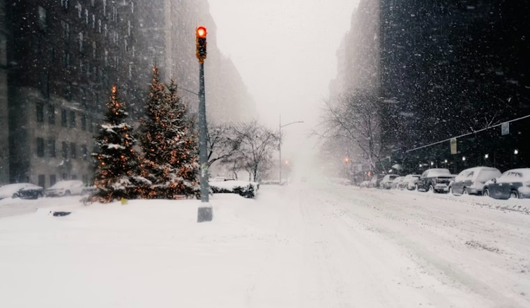 Indy Shivers Through Cold Snap As Light Weekend Snow Flirts With City