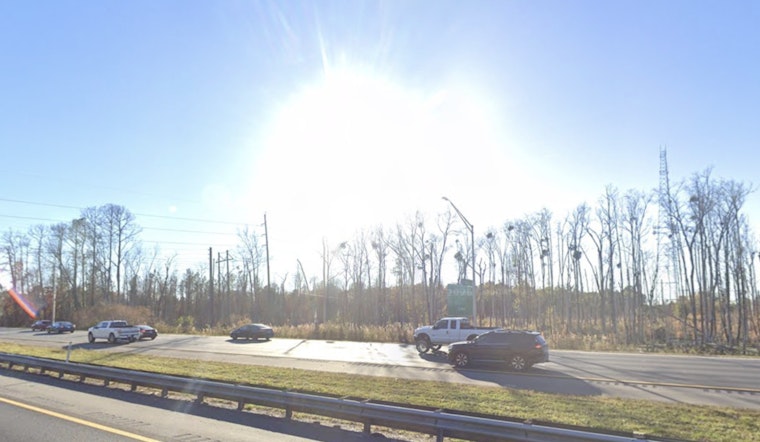 Jacksonville Awaits Mild Weekend with Sunny Skies Before Possible Showers on Sunday
