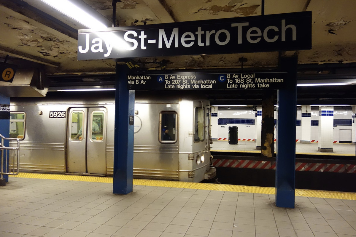 Brooklyn Man Pushed Onto Tracks At Jay Street Station