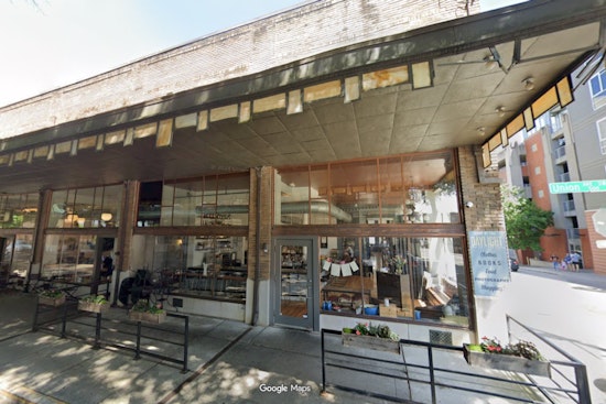 Knoxville Hot Spot J.C. Holdway Torches Competition on USA Today Best Restaurants List