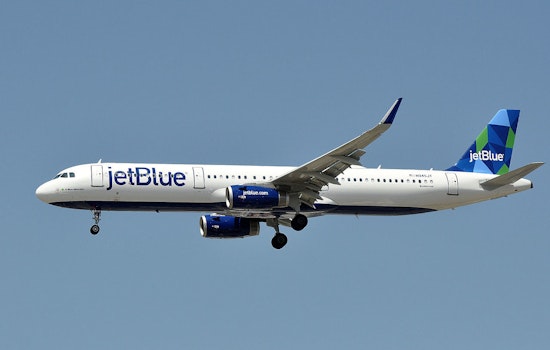 JetBlue Flight Returns to Newark Airport Due to Engine Failure and Cabin Smoke, Passengers Evacuated