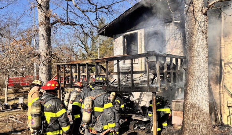 KFD Battles Residential Blaze On Oak Park Drive In Knoxville