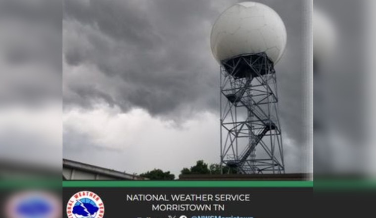 Knoxville Morning Thunderstorms And Fog, Mild Weekend Ahead