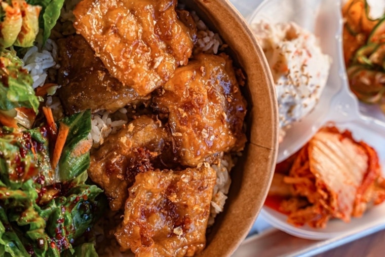 Korean Wing Hotspot Seoulside Quietly Lands In Jersey Village