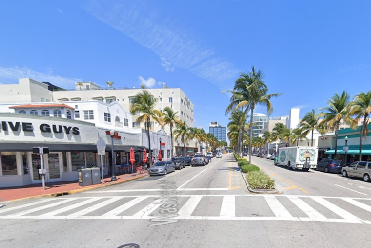 Kung Fu Chicken Super-Sizes Its South Beach Coop