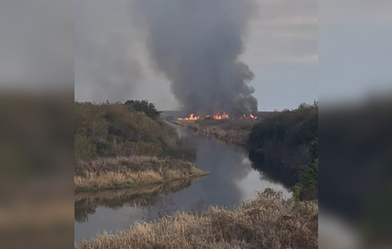 Lake Okeechobee Lakebed Blaze Smothers Buckhead Ridge In Smoke