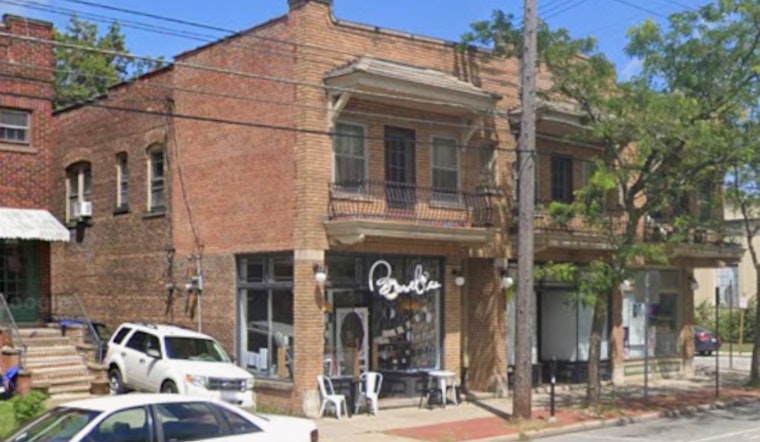 Lakewood Crepe Darling Packs Up Tiny Shop, Jumps One Block Down Madison