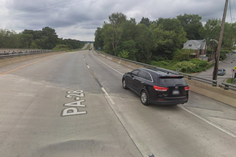 Lane Closure on Route 28 Near Pittsburgh Following Rock Slide, Commuters Face Delays
