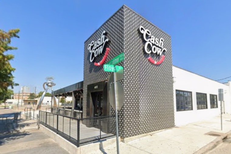 Late-Night Knife Fight Leaves 2 Dead Outside Deep Ellum Cash Cow