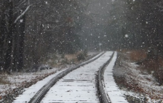 Light Snow and Chilly Temperatures Expected in Milwaukee as NWS Urges Caution