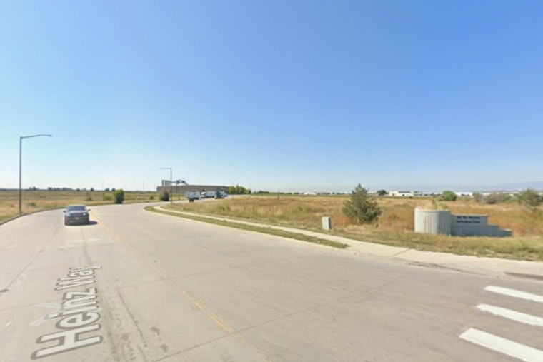 Lincoln Bags $77.1 Million to Build Yard-Hungry Warehouses in Commerce City