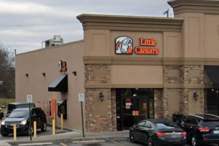 Little Caesars Inspection Finds Dirty Bathroom in Knoxville