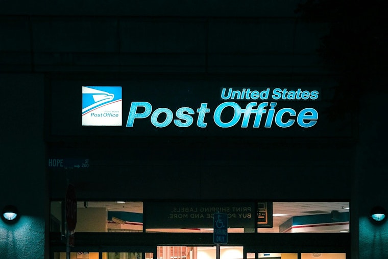 Lombard Couple Says Post Office Let $11,000 Check Scam Slip Through