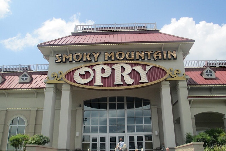 Long-Empty Smoky Mountain Opry Site Snapped Up For Family Fun Revival
