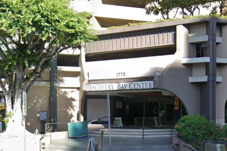 Mainland Brokerage Muscles Into Waikiki With Discovery Bay Deal