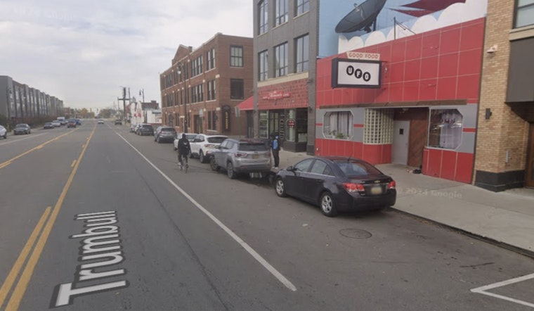 Man Hospitalized After Gunfire Exchange with Security Guard in Detroit's Corktown