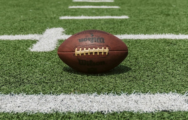 Manhattan Whistle War: NFL Eyes New York Replay Power Play As Ref Talks Stall