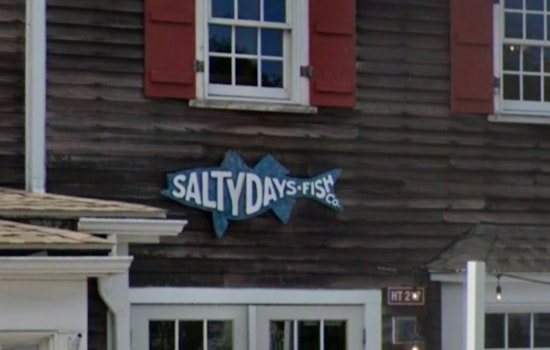 Marshfield Snags Salty Days Sushi Spot With Full Bar on Deck