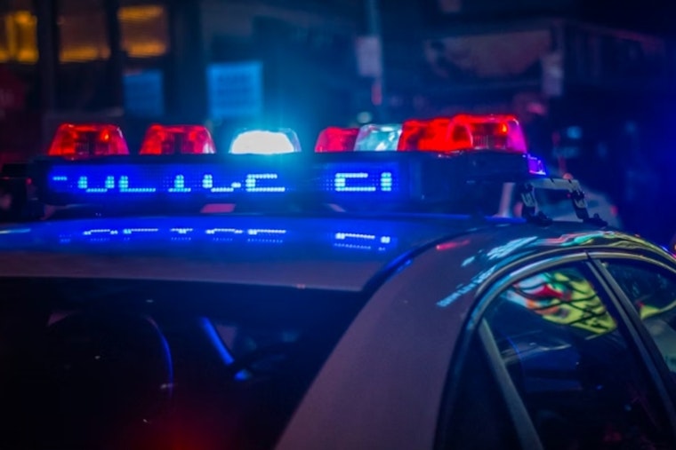 Masked Gunmen Ambush Young Couple at Tantalus Lookout