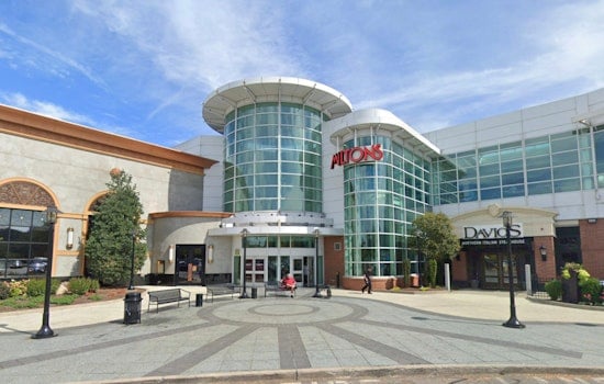 Massachusetts Police in Braintree and Peabody Mobilize Against Potential "Mall Takeover" Disruptions