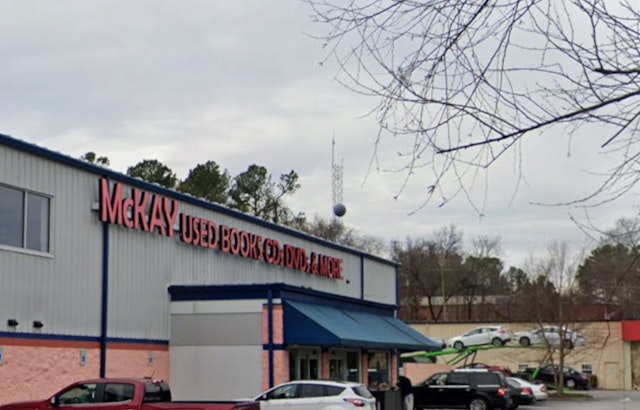 McKay's Knoxville Closing After 40 Years Last Day May 3