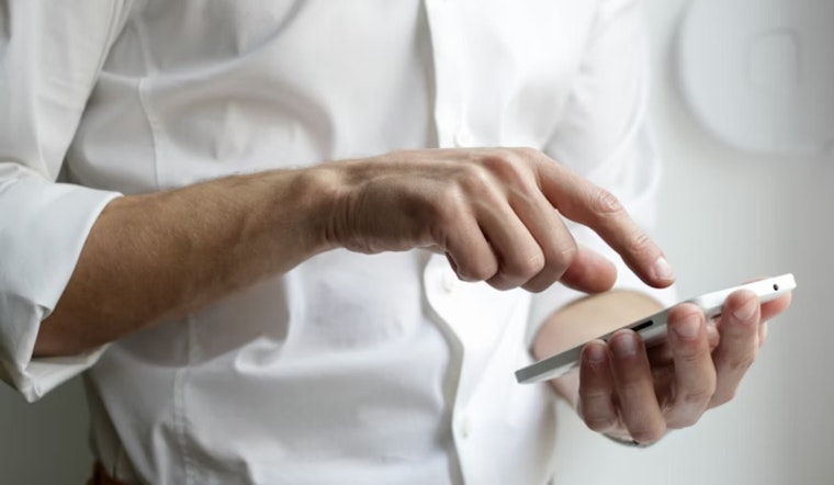 ‘Me-Dee-Na’ Tipoff: AI Voicemail Scam Floods Medina County Phones