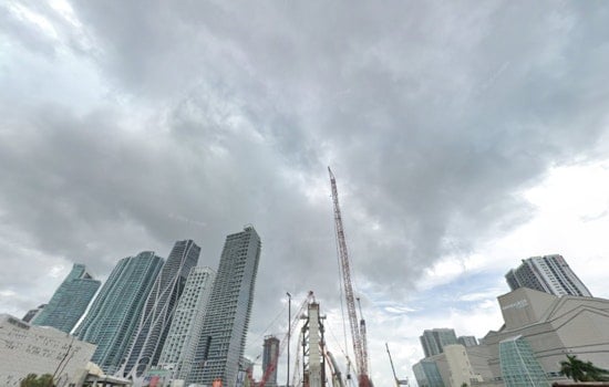 Miami Hit by Record-Breaking Cold, Temperatures Sink to 32°F for First Time Since 1989