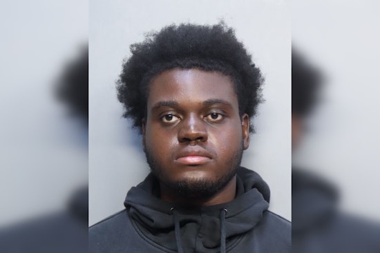 Miami Stylist Shot In Salon Showdown With Ex, Police Say