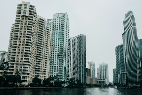 Miami Wakes Up In A Fog, Sunshine Stages Weekend Comeback