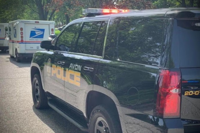Midday Rockville Road Pileup In Avon Leaves One Dead