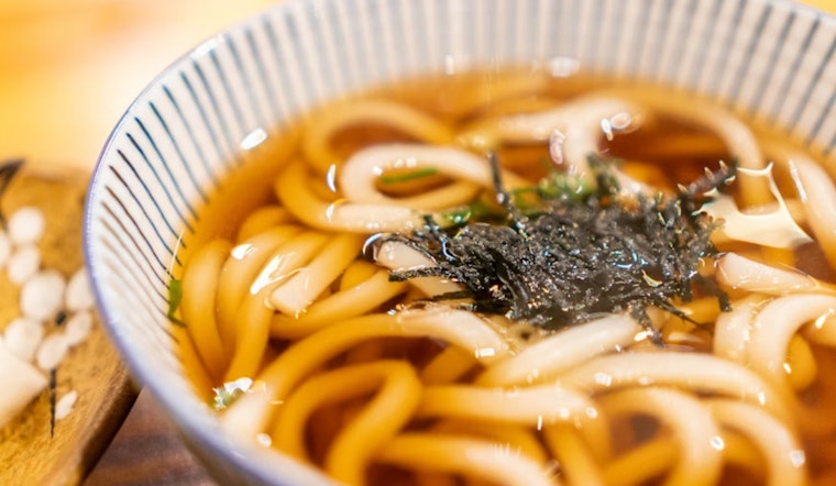 Milpitas Strip-Mall Gem Stacks Luxe Seafood Bowls, Udon On Deck