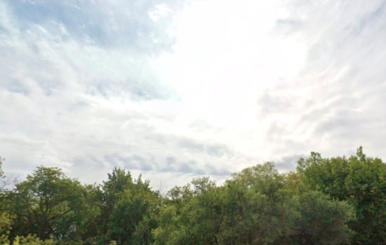 Milwaukee Basks, Then Gets Smacked With Midweek Wind And Rain